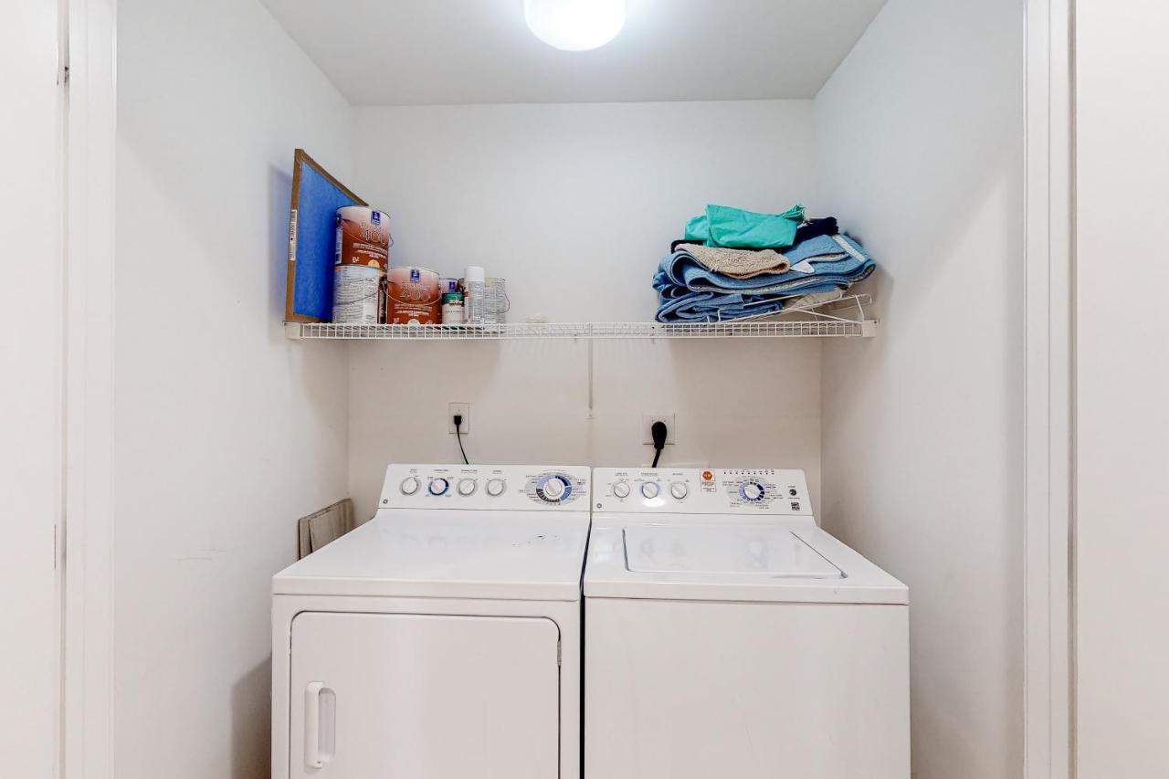 The Sanctuary - Dolphins And Daiquiris 110A Apartment เวอร์จิเนียบีช ภายนอก รูปภาพ